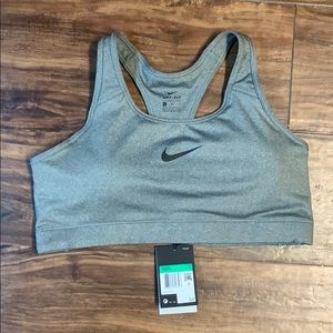 Nike victory bra